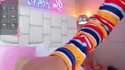 VioletthaRous online show from November 2025 10:54:02 PM