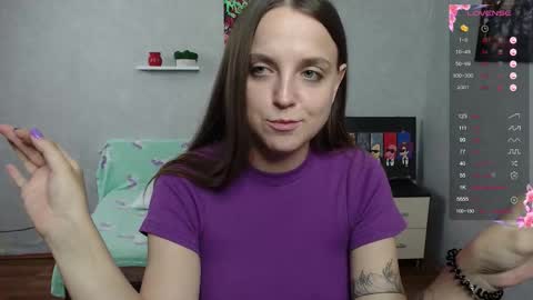 Violet online show from September 2025 02:08:01 PM