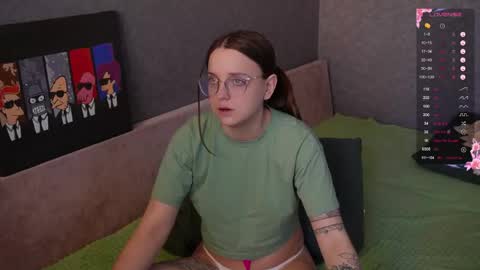 Violet online show from April 2026 11:33:02 AM