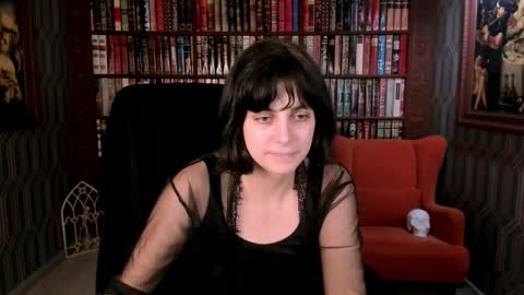 Snapshot of violinemoore chatting on November 2025 09:47:01 PM Violine online show from November 2025 09:47:01 PM