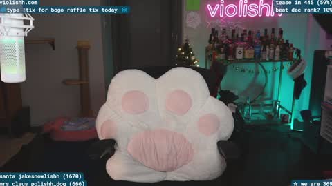 follow me on twitter violishh and ig violishh  online show from December 2024 02:21:01 AM