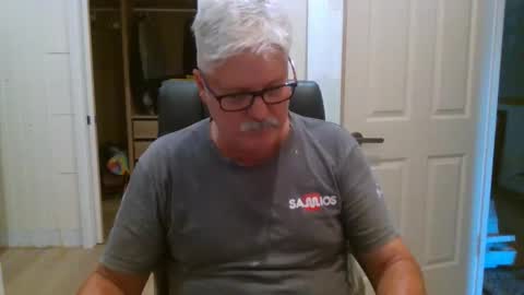 viper654321 online show from March 2026 07:02:01 AM