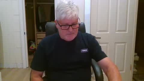 viper654321 online show from April 2026 07:57:01 AM