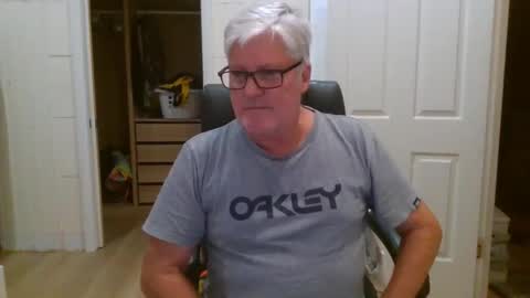 Snapshot of viper654321 chatting on April 2026 07:34:01 AM viper654321 online show from April 2026 07:34:01 AM