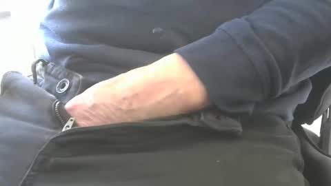 vipercopperhead88 online show from February 2025 04:37:02 PM