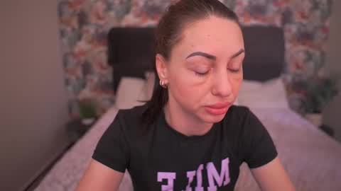 Snapshot of virgniagibson chatting on March 2026 07:23:01 AM Virginia online show from March 2026 07:23:01 AM