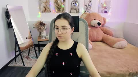 Snapshot of virtualvoyant chatting on February 2026 07:17:01 AM your love online show from February 2026 07:17:01 AM