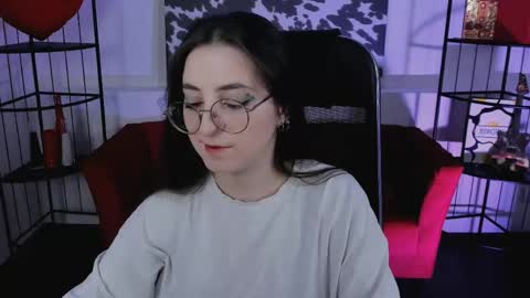 your love online show from April 2026 07:58:02 PM