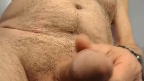 Latin Romantic online show from October 2025 10:01:01 PM