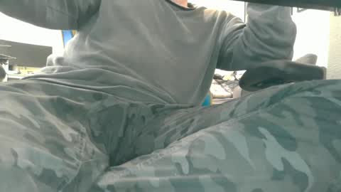 Snapshot of vitalbeach chatting on January 2025 07:05:01 PM vitalbeach online show from January 2025 07:05:01 PM