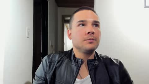 Vito Ferrer online show from January 2025 11:47:01 PM