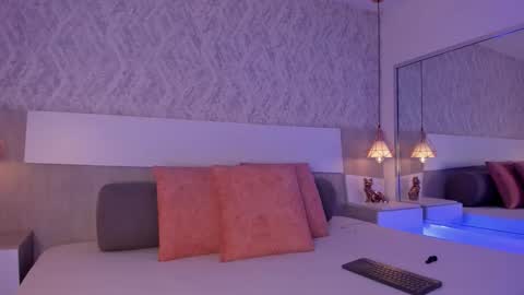 Vttoria online show from February 2026 01:51:02 PM