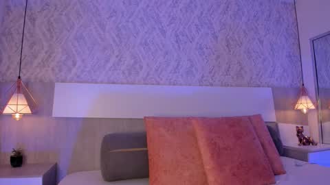 Vttoria online show from February 2026 03:13:02 PM