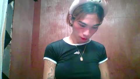 kim online show from April 2026 06:27:01 PM