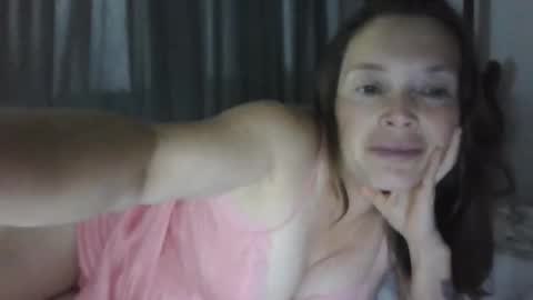 vivian online show from January 2026 02:03:02 AM