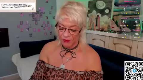 Snapshot of vivian_griffin chatting on June 2026 01:11:02 AM Vivian GTM 2 300-1045 online show from June 2026 01:11:02 AM