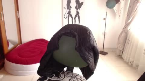 vivian_milf_paint online show from February 2026 01:37:02 PM