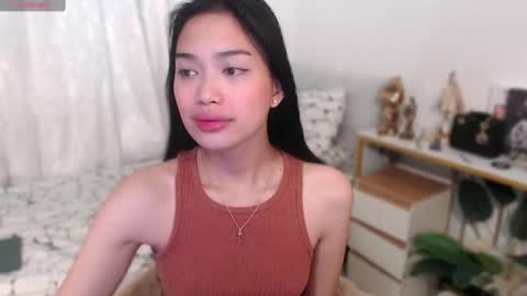 Vivian online show from January 2026 01:44:01 AM