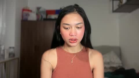 Vivian online show from April 2026 01:52:01 AM