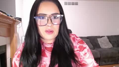 Vivi online show from March 2025 04:26:02 AM