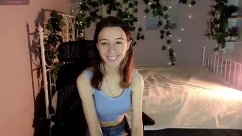 Snapshot of vivianbrooks_ chatting on August 2026 06:10:01 PM Viv online show from August 2026 06:10:01 PM