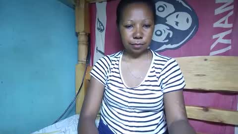 Snapshot of viviane0812 chatting on February 2025 05:07:01 PM viviane0812 online show from February 2025 05:07:01 PM