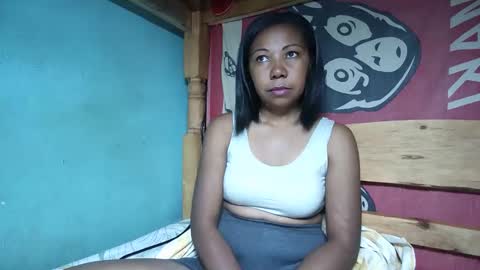 Snapshot of viviane0812 chatting on March 2025 01:29:02 PM viviane0812 online show from March 2025 01:29:02 PM