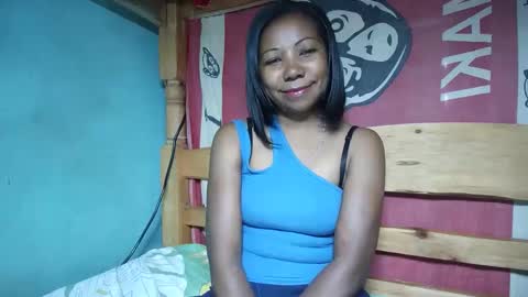 Snapshot of viviane0812 chatting on March 2025 08:48:01 AM viviane0812 online show from March 2025 08:48:01 AM