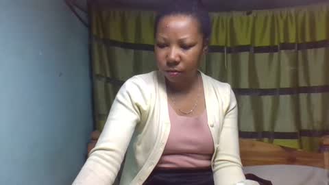 Snapshot of viviane0812 chatting on September 2025 02:16:02 PM viviane0812 online show from September 2025 02:16:02 PM