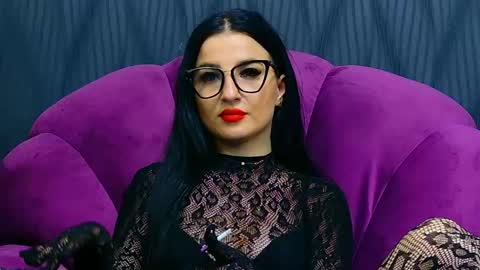 Vivian Reeve online show from May 2026 01:11:02 AM