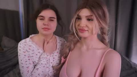 Snapshot of vivid_girls chatting on July 2026 10:53:01 AM Nelly and Mari online show from July 2026 10:53:01 AM