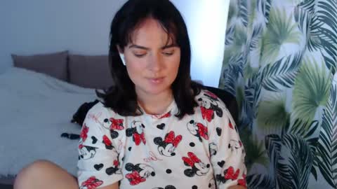 Snapshot of viviroses chatting on April 2026 09:46:01 AM ViviRoses online show from April 2026 09:46:01 AM