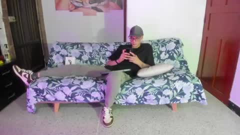 Vlad online show from April 2026 04:04:01 AM