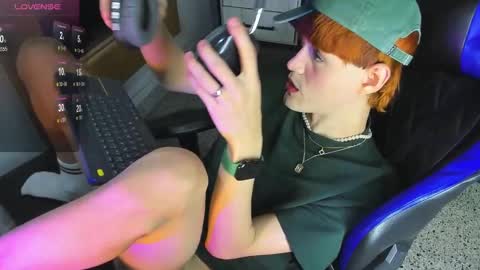 Vlad  online show from September 2025 02:44:01 PM