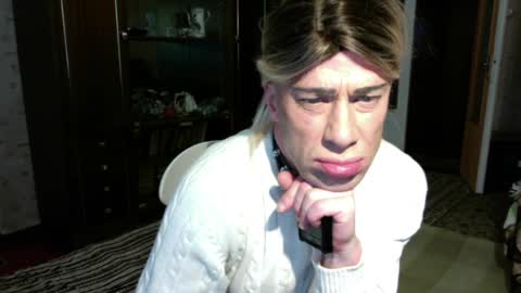 Snapshot of vladiskin chatting on April 2026 02:25:01 PM Violetta Elysia online show from April 2026 02:25:01 PM