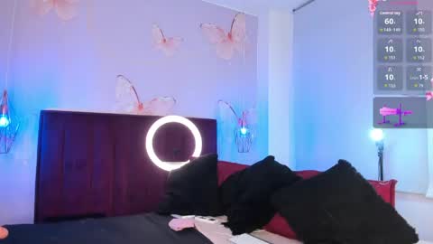 Snapshot of vnuss__ chatting on June 2026 02:27:01 AM VENUS online show from June 2026 02:27:01 AM