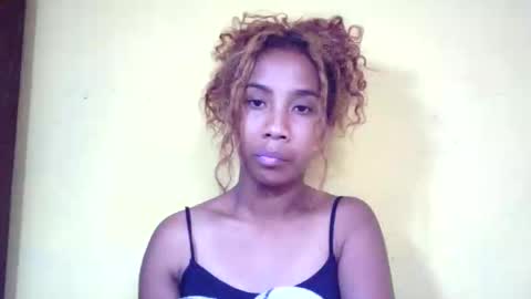 Snapshot of voahary chatting on May 2026 05:27:02 AM voahary online show from May 2026 05:27:02 AM