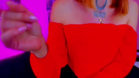 Snapshot of void_smokin chatting on May 2026 06:35:02 PM Gabriela online show from May 2026 06:35:02 PM