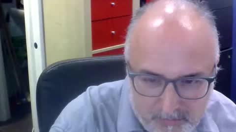 Snapshot of volpi72 chatting on April 2026 06:21:01 PM volpi72 online show from April 2026 06:21:01 PM