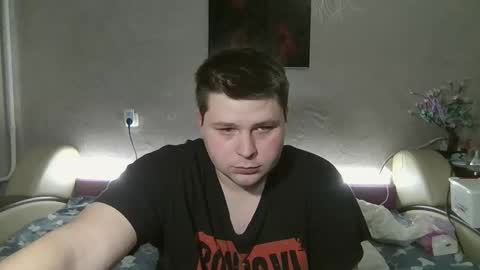 Snapshot of volshebnik_130 chatting on February 2025 07:27:02 PM Volshebnik1302 online show from February 2025 07:27:02 PM