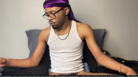 voodoodxck online show from April 2026 11:15:02 PM