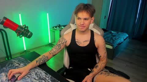 Snapshot of vova_belkin_2 chatting on April 2026 11:38:01 AM vova_belkin_2 online show from April 2026 11:38:01 AM