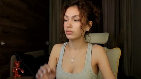 Snapshot of voxlesss chatting on July 2026 05:35:02 AM Lily online show from July 2026 05:35:02 AM
