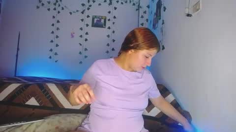 Snapshot of vsleyandlunaper chatting on July 2026 02:33:02 AM vsleyandlunaper online show from July 2026 02:33:02 AM