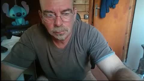 oscar online show from September 2025 06:57:02 AM