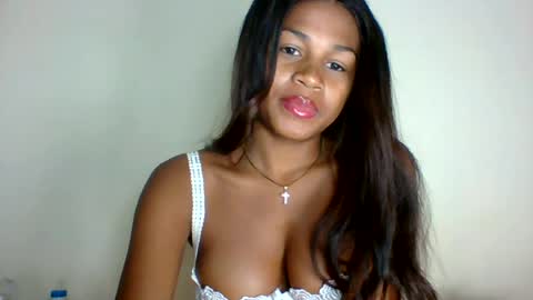 Snapshot of vynarahot chatting on August 2026 05:16:01 PM vynarahot online show from August 2026 05:16:01 PM