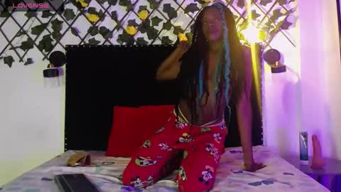 Snapshot of vzoeycooper chatting on September 2025 03:18:02 AM Zoey online show from September 2025 03:18:02 AM