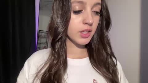 Alice  Before pvt write to me in PM  online show from March 2025 03:24:01 AM