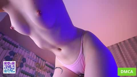  Lina online show from November 2025 09:41:02 PM