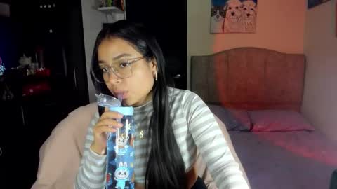 walton_abieca_ online show from October 2025 05:32:01 AM